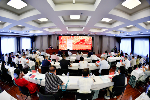 2025年宁夏非物质文化遗产创造性转化创新性发展人才培训班在银川举办1